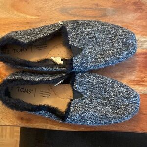 Toms Cozy Belmont Slip On Flats